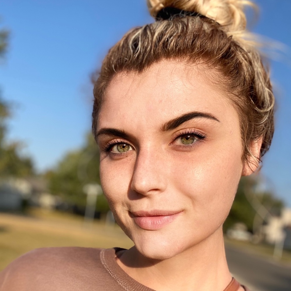 Meet your Posher, Sarah